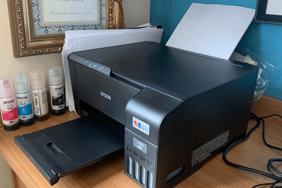 Impressora Multifuncional Epson EcoTank L3250 Ambientada